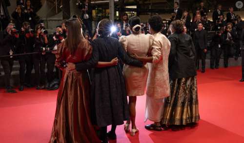 VIDEO Bagarre au Festival de Cannes ! Deux stars, qui ont eu une histoire d'amour avec la même femme, en sont venues aux mains