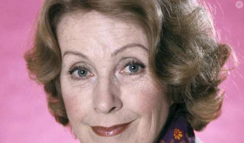 Danielle Darrieux amoureuse d'un célèbre playboy : pour lui, elle a pris des risques insensés