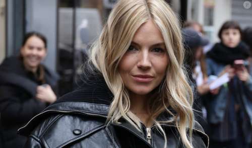 PHOTOS Sienna Miller captivante en cuir et satin, une ex de Mick Jagger profite avec sa fille du défilé Chloé