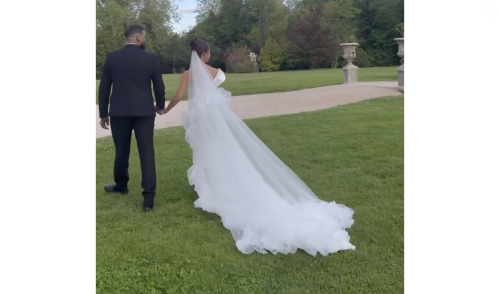 PHOTOS Secret Story : Mariage surprise et somptueux pour deux anciens candidats, la mariée dégaine trois looks incroyables