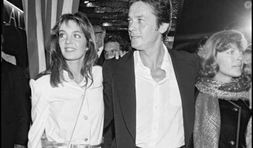 Anne Parillaud et Alain Delon : Elle évoque sa peine après sa disparition et son choix qui a pu étonner