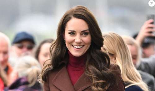 Kate Middleton dégaine un vieux manteau avec William : la princesse stylée jusqu'au bout des pieds