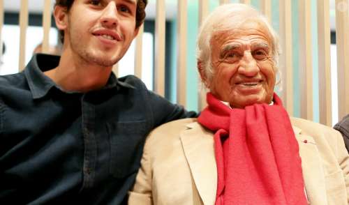 Jean-Paul Belmondo : Son petit-fils Victor mal à l'aise lors du dernier hommage, 