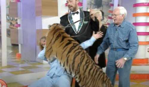 Michel Klein parti à 103 ans : Cette séquence culte où il a sauvé Dorothée d'un tigre qui s'était jeté sur elle