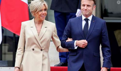 Brigitte et Emmanuel Macron à Brégançon, des vacances loin d'être classiques mais une parenthèse plus que bienvenue