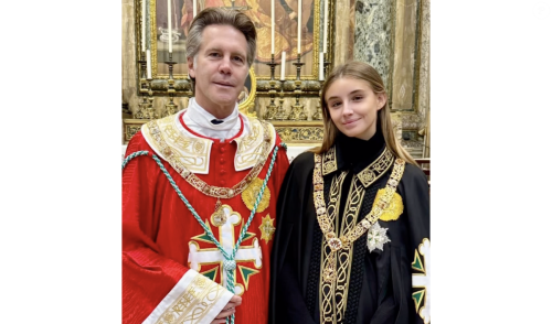 Vittoria de Savoie majestueuse en digne héritière, la fille de Clotilde Courau avec son père Emmanuel-Philibert pour une grande première