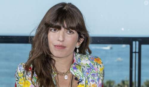 Lou Doillon : Sa maison isolée à la campagne avec compost, réserve d'eau de pluie et panneaux photovoltaïques