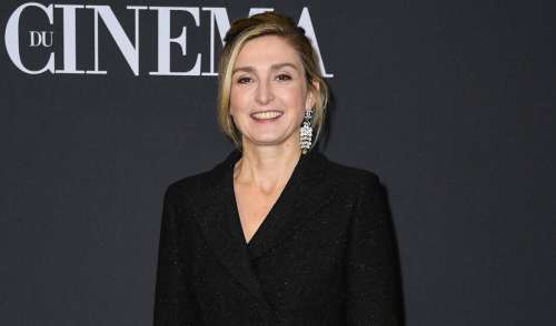 Julie Gayet resplendissante avec un autre grand nom féminin, Niels Schneider méconnaissable