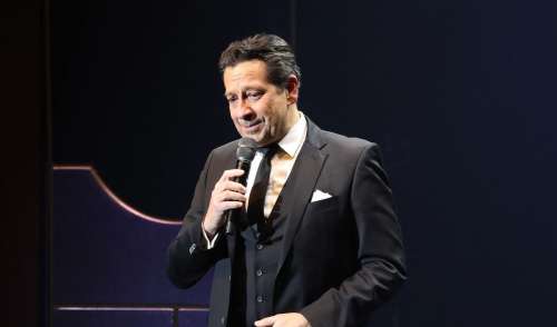 Laurent Gerra s'est mis à dos un des plus grands artistes français : ces coups de fil nocturnes pour tenter de le faire taire