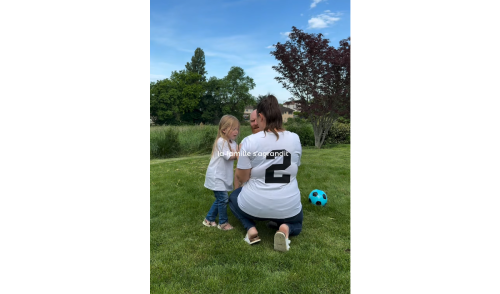 Ils s'étaient dit pas de 3e enfant avec son mari et pourtant... Une candidate emblématique de L'amour est dans le pré est enceinte !