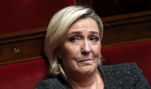 Marine Le Pen a appris la disparition de son père bien après la nouvelle, un 