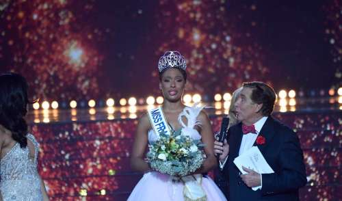 Elle est loin des meilleures notes ! Miss France 2025, Angélique Angarni-Filopon, révèle enfin sa note au test de culture générale