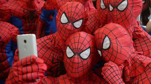 Alors que Spider-Man fête ses 60 ans, les fans réfléchissent à un attrait diversifié