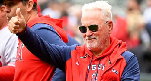 Joe Maddon a un Mohawk pour motiver les anges avant de tirer