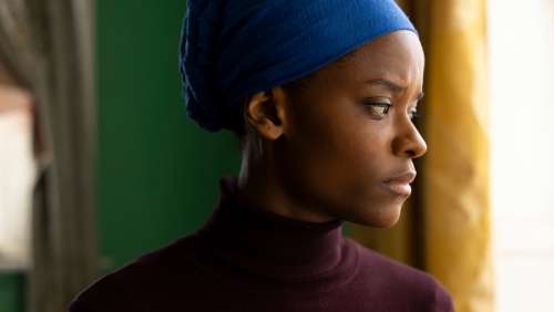 Critique d’Aisha : Letitia Wright brille dans le drame sur l’immigration irlandaise