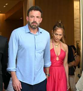 “C’est fini ?” — Jennifer Lopez fait une énorme allusion aux rumeurs de divorce avec Ben Affleck