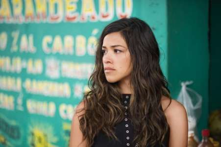 Gina Rodriguez développe une adaptation en série du podcast “Princess of South Beach” pour Netflix