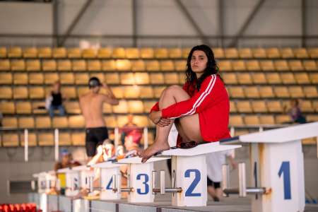 Teaser Watch : Sally El Hosaini met en vedette des sœurs réfugiées et des espoirs olympiques dans “The Swimmers”