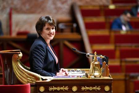 Annie Genevard : Candidate au perchoir de l’Assemblée nationale et défenseur d’une troisième voie