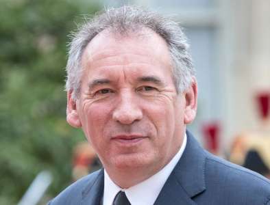 François Bayrou se voit bien à Matignon et fait passer le message au Président