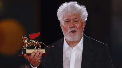 Mostra de Venise : Pedro Almodovar remporte le Lion d’or pour « La Chambre d’à côté »