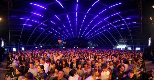 Clara Luciani, Jean-Louis Aubert, et Tiakola parmi les premiers noms du Printemps de Bourges 2025