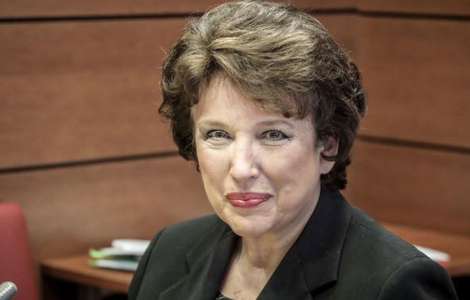 « Penser à la mort donne du sens à la vie » : les confidences de Roselyne Bachelot