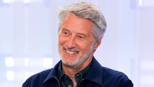 Canal+ : Antoine de Caunes fête les 40 ans de la chaîne le 4 novembre 
