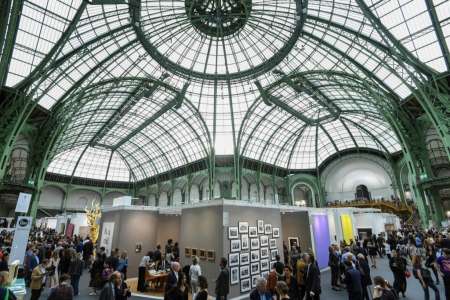 Ouverture de l’Art Basel à Paris : l’art contemporain s’invite sous la verrière du Grand Palais