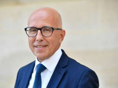 Éric Ciotti veut une « tronçonneuse » pour réduire les dépenses publiques, inspiré par Javier Milei