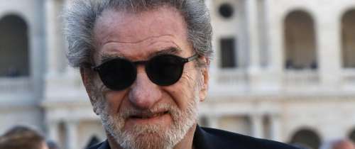 Eddy Mitchell a choisi sa dernière demeure à Saint-Tropez, face à la mer