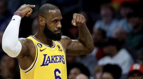 LeBron James fait une pause sur les réseaux sociaux pour dénoncer la négativité médiatique