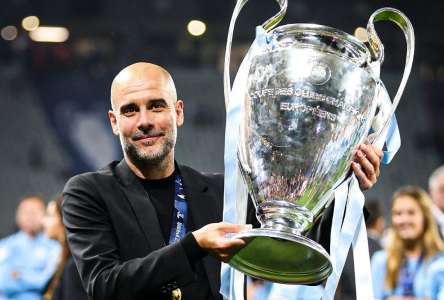 URGENT – Pep Guardiola prolonge d’une saison à Manchester City