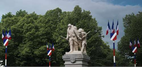 « Les Sentinelles de l’oubli » : Le documentaire qui fait parler les monuments aux morts