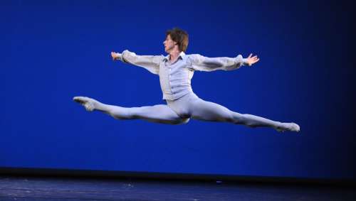 Le danseur étoile russe Vladimir Shklyarov meurt tragiquement à 39 ans