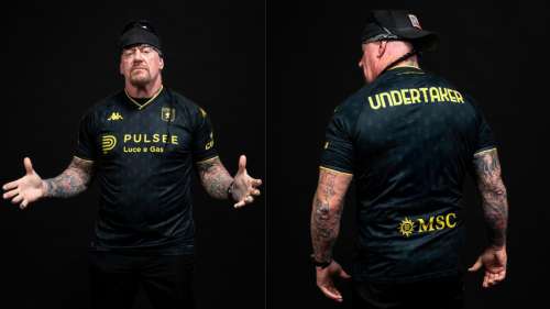 Improbable, un club italien s’associe à l’Undertaker pour dévoiler son troisième maillot