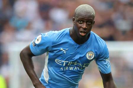 Accusé de viols mais innocenté, le footballeur Benjamin Mendy va récupérer ses salaires impayés par Manchester City