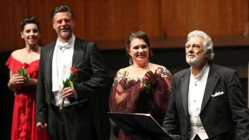 Confronté à des accusations de harcèlement, Placido Domingo ovationné au festival de Salzbourg