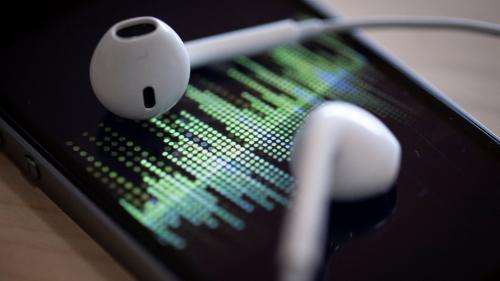 Quinze ans après le lancement de sa plateforme d'écoute, Apple s'ouvre aux podcasts payants