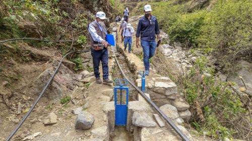 Au Pérou, un réseau antique de canaux réutilisé pour amener l'eau à des dizaines de milliers d'habitants