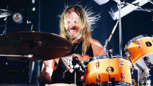 Taylor Hawkins, le batteur des Foo Fighters, est mort à l'âge de 50 ans