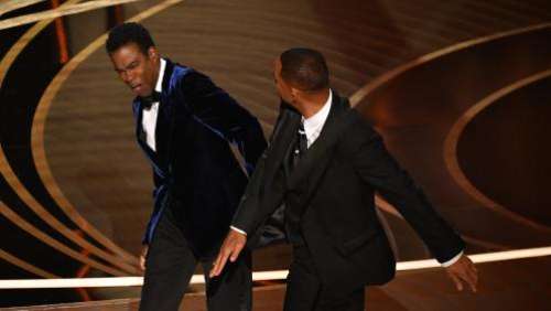 Oscars : Will Smith s'excuse publiquement pour avoir giflé Chris Rock en pleine cérémonie