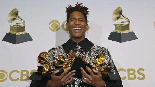 Jon Batiste grand vainqueur, Silk Sonic et Olivia Rodrigo récompensés : ce qu'il faut retenir des Grammy Awards