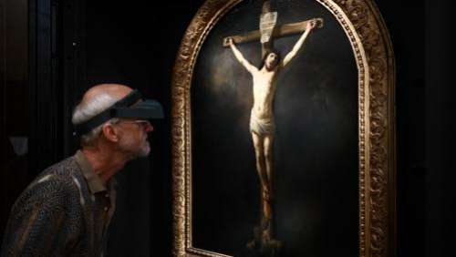 Un Christ sur la croix de Rembrandt retrouve sa place à l'église du village du Mas-d'Agenais, dans le Lot-et-Garonne