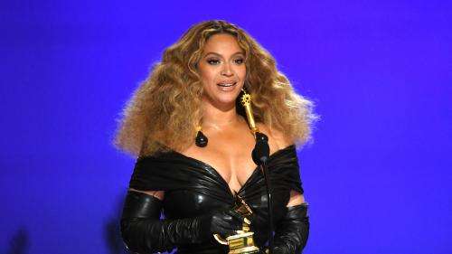 Beyoncé annonce son retour avec  