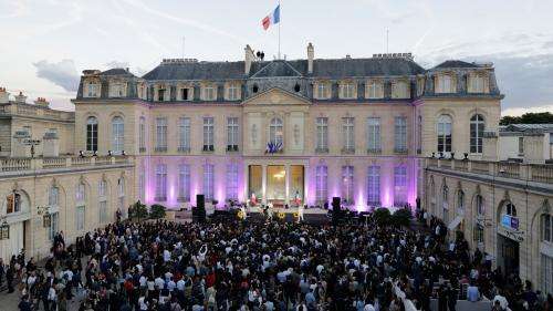 Pour les 40 ans de la Fête de la Musique, le Palais de l'Elysée accueille un concert exceptionnel mardi