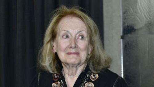 Nobel de littérature : Annie Ernaux tacle Michel Houellebecq pour ses idées 