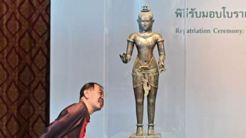 Thaïlande : retour d'une statue khmère rendue par le Met de New York