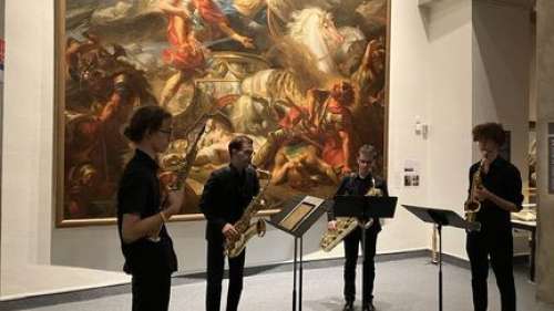 Au musée Sainte-Croix de Poitiers, une immersion au rythme des saxophones