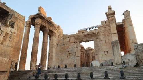 Les abords du site archéologique de Baalbeck, au Liban, visés par une frappe israélienne